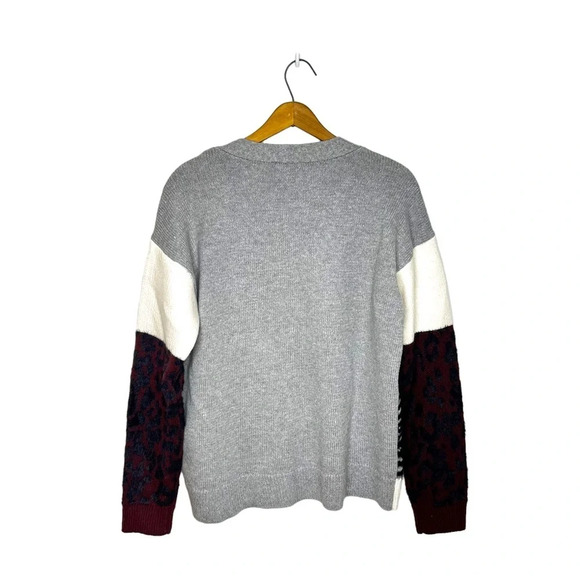 VINCE CAMUTO Color Block Animal Print Cozy V Neck Button Down Cardigan Sweater - Picture 6 of 13